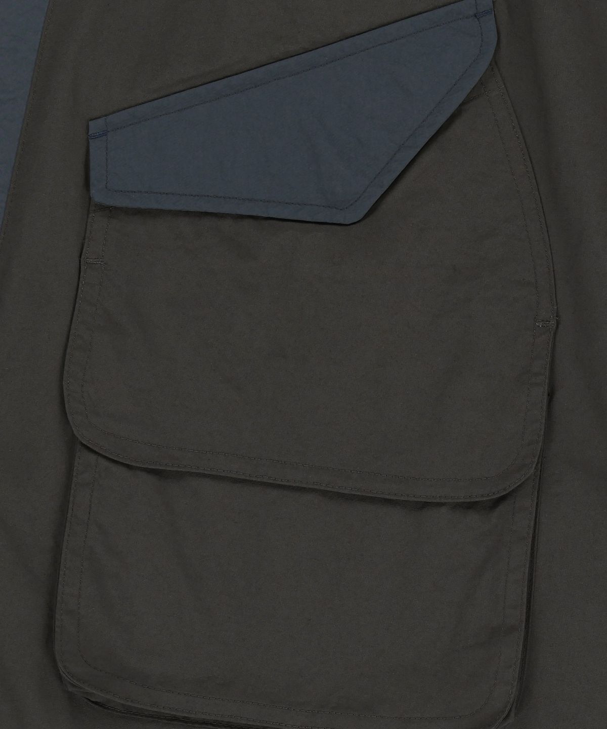 썬러브투어(SUNLOVETOUR) W Field Wrap Skirt Charcoal