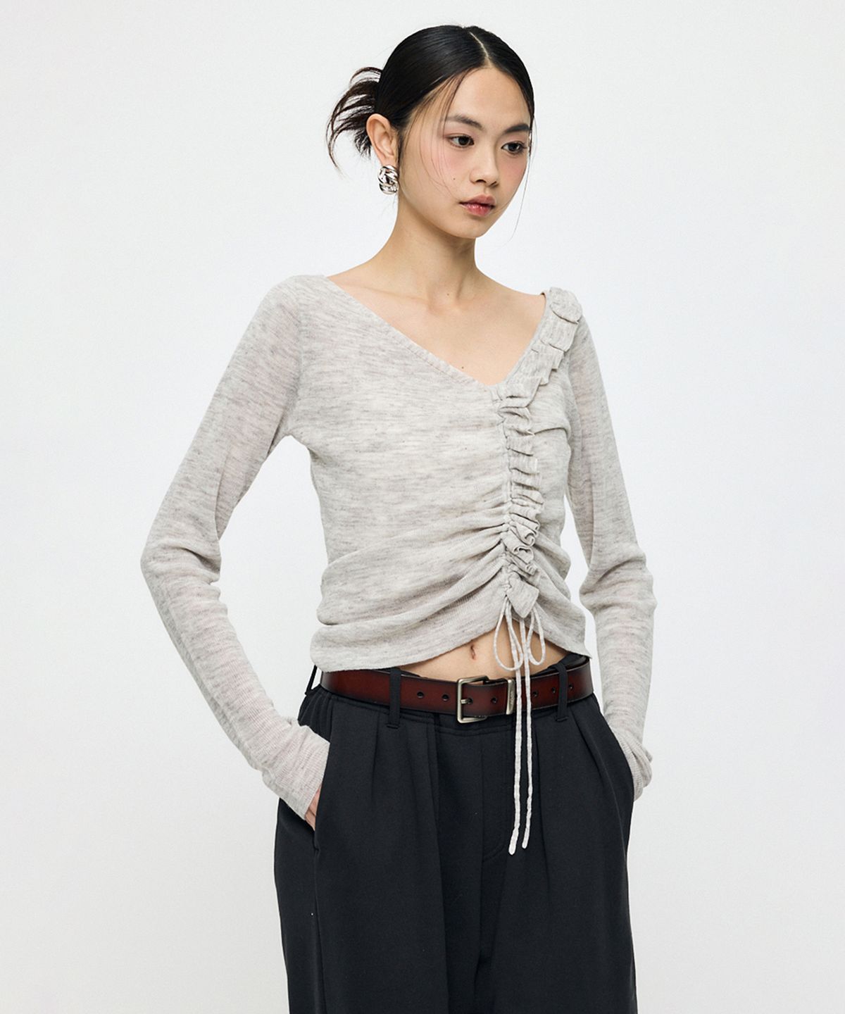 인사일런스 우먼(INSILENCE WOMEN) [MOUSSY] GATHER KNIT TOP LIGHT GREY