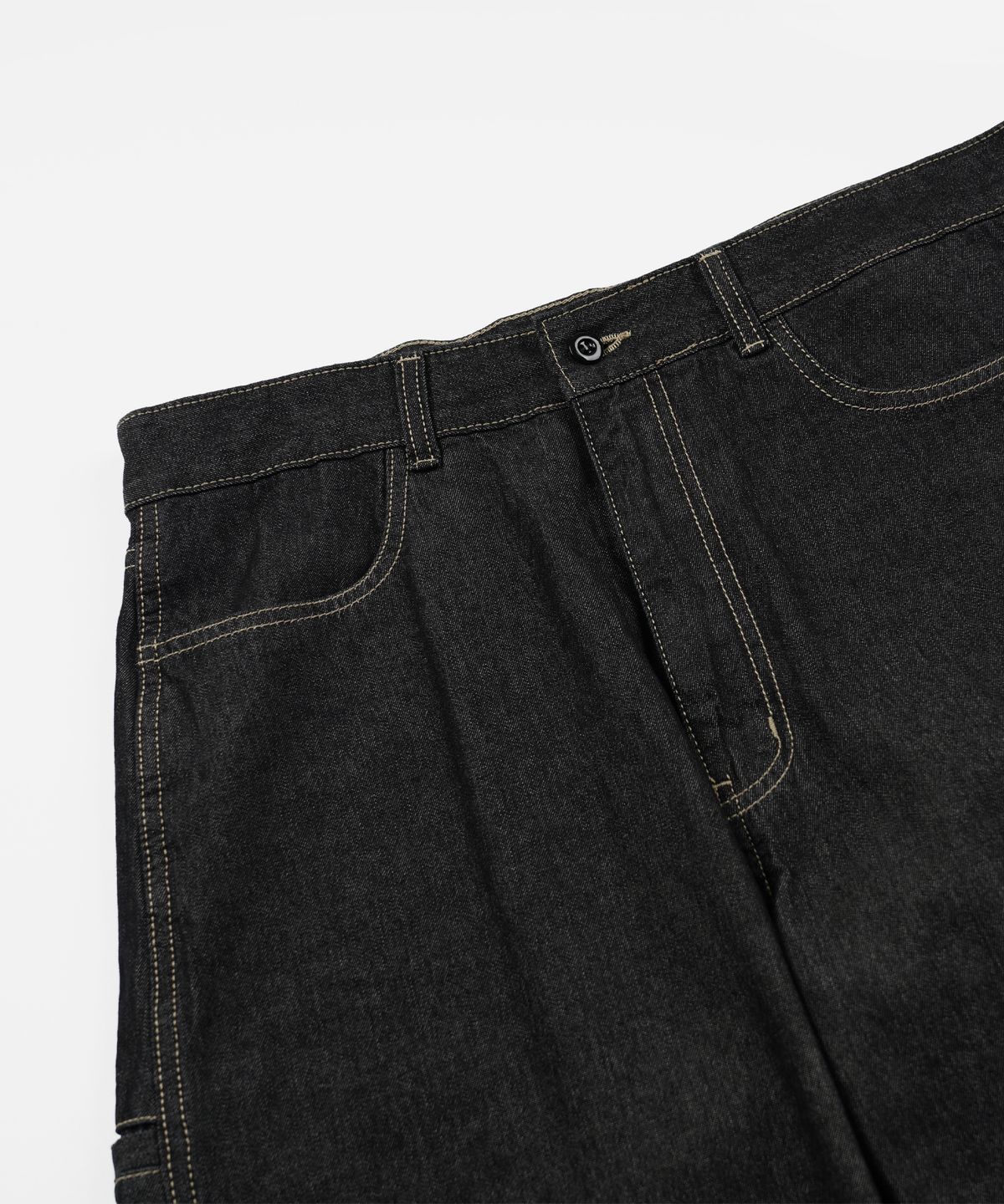 프리즘웍스(FRIZMWORKS) CURVED DENIM PANTS _ BLACK