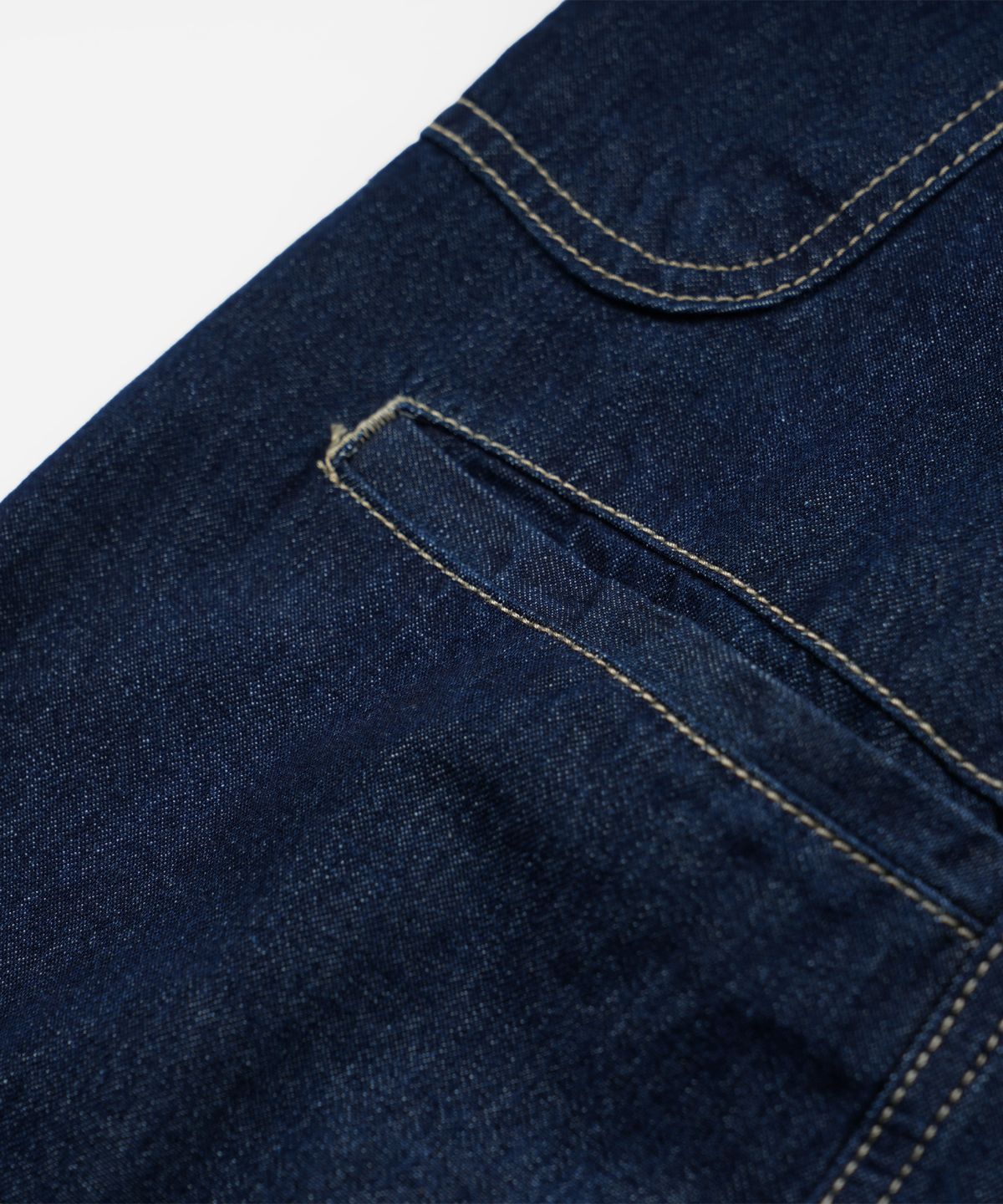 프리즘웍스(FRIZMWORKS) CURVED DENIM PANTS _ INDIGO