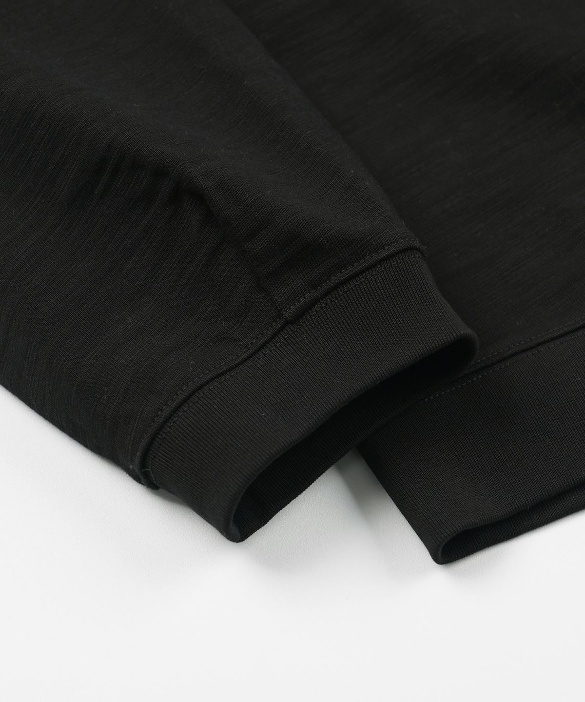 프리즘웍스(FRIZMWORKS) SLUB HENLEY NECK L/S TEE _ BLACK