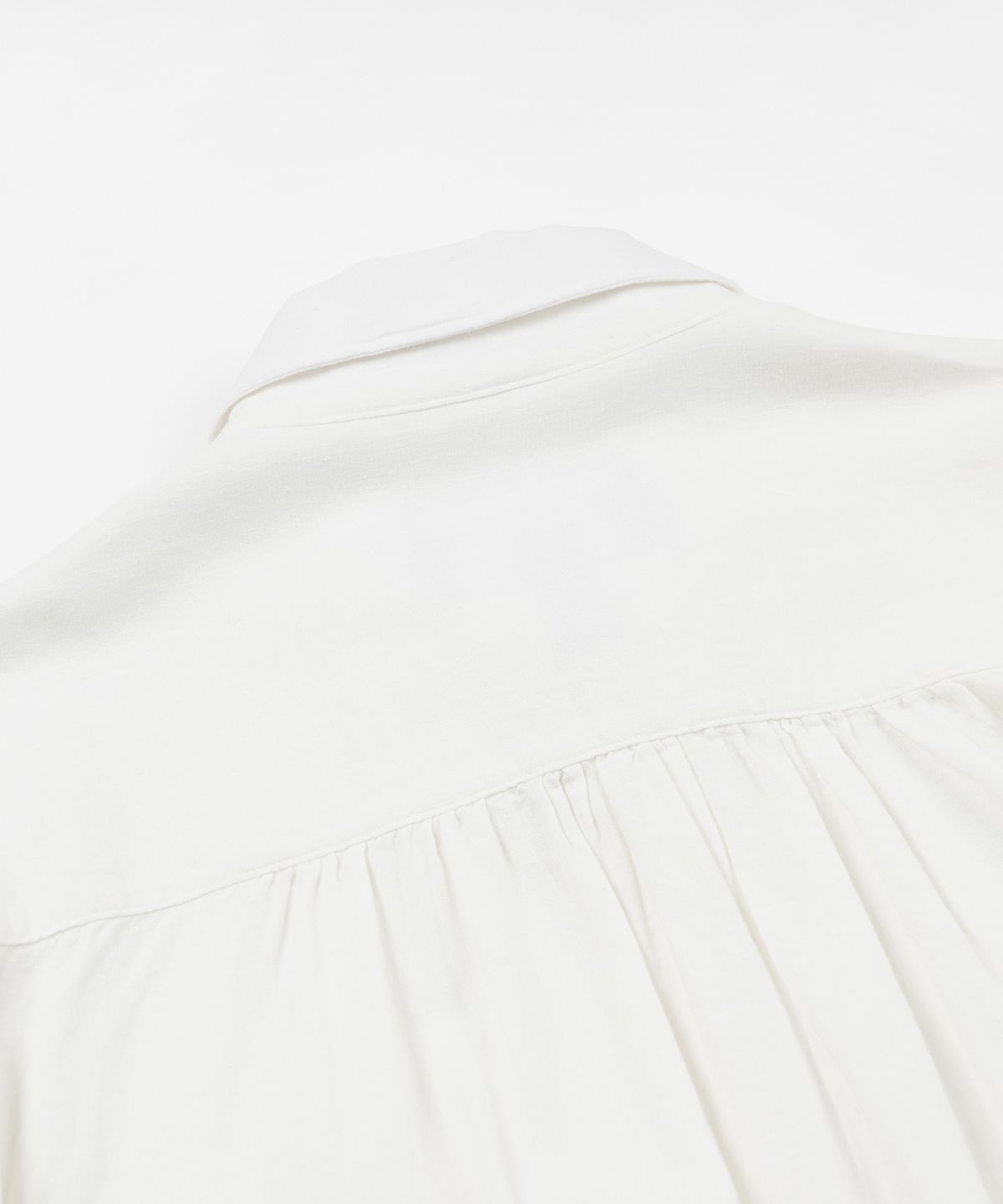 프리즘웍스(FRIZMWORKS) CIGARETTE POCKET LINEN RAYON SHIRT _ IVORY