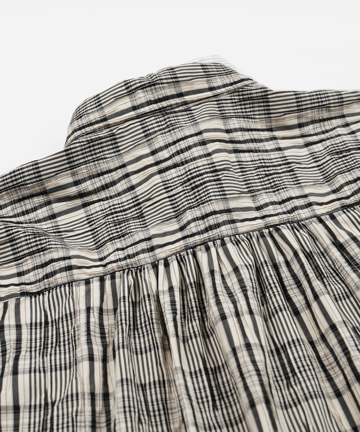 프리즘웍스(FRIZMWORKS) GATHERED CHECK SHIRT _ BLACK