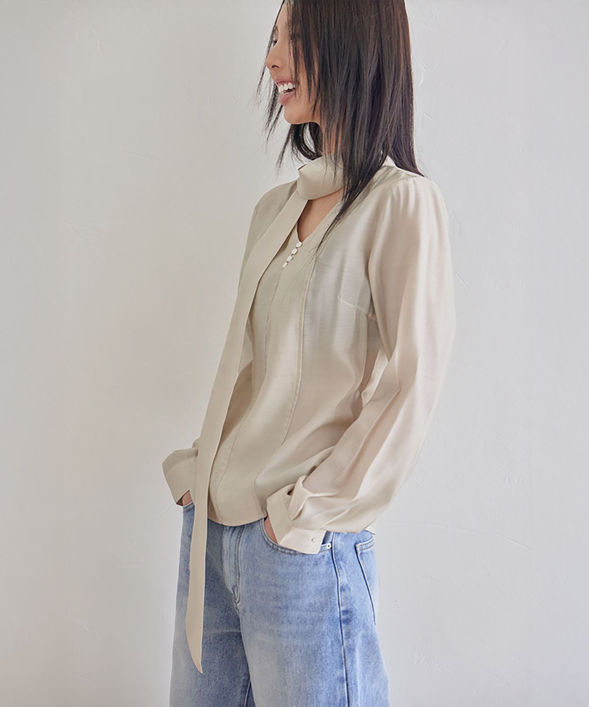 런던다다(LONDONDADA) Sheer Tie Blouse, CREAM BEIGE
