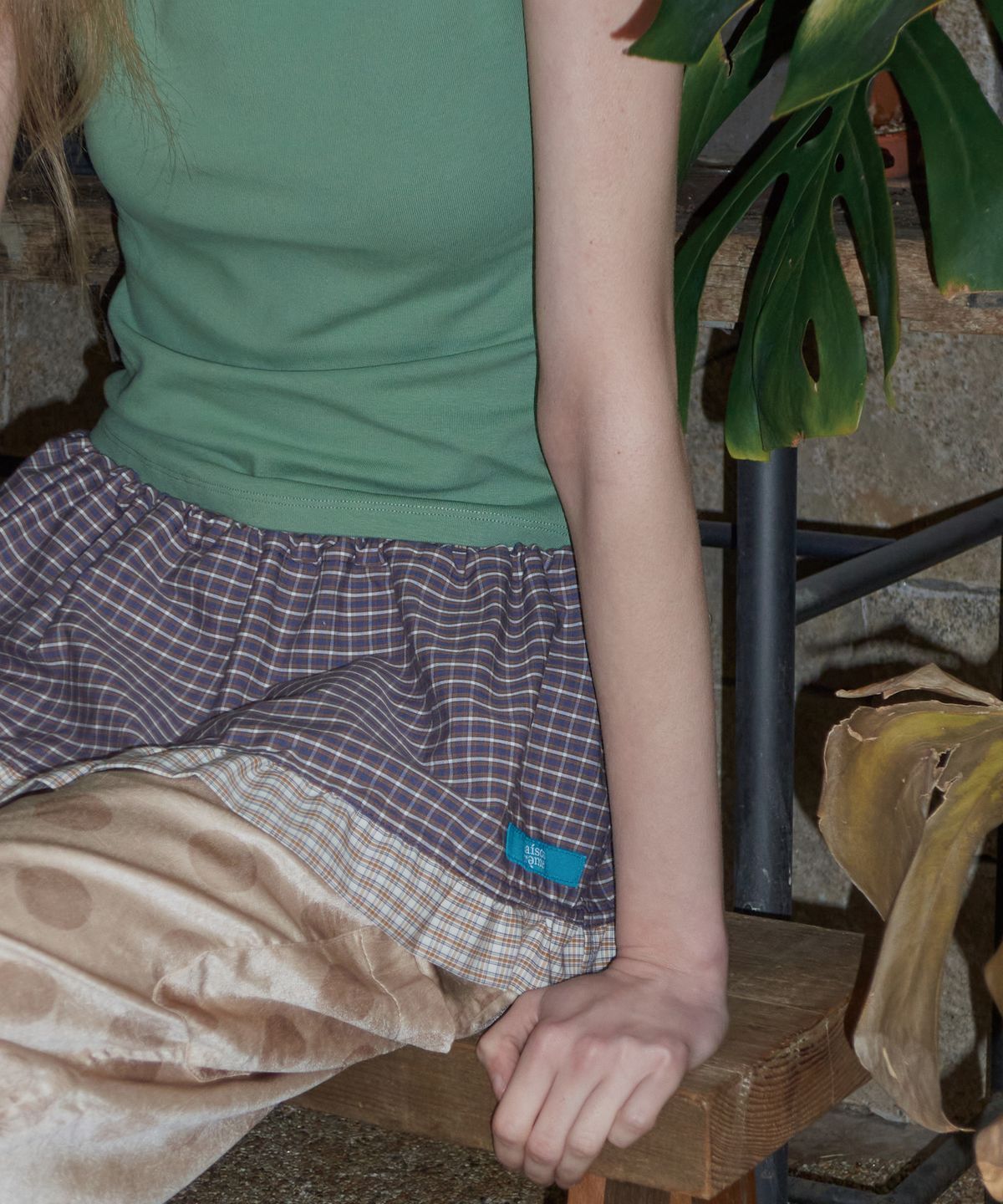 메종크렘(MAISON CREME) Check Frill layered skirt_ Grape Purple