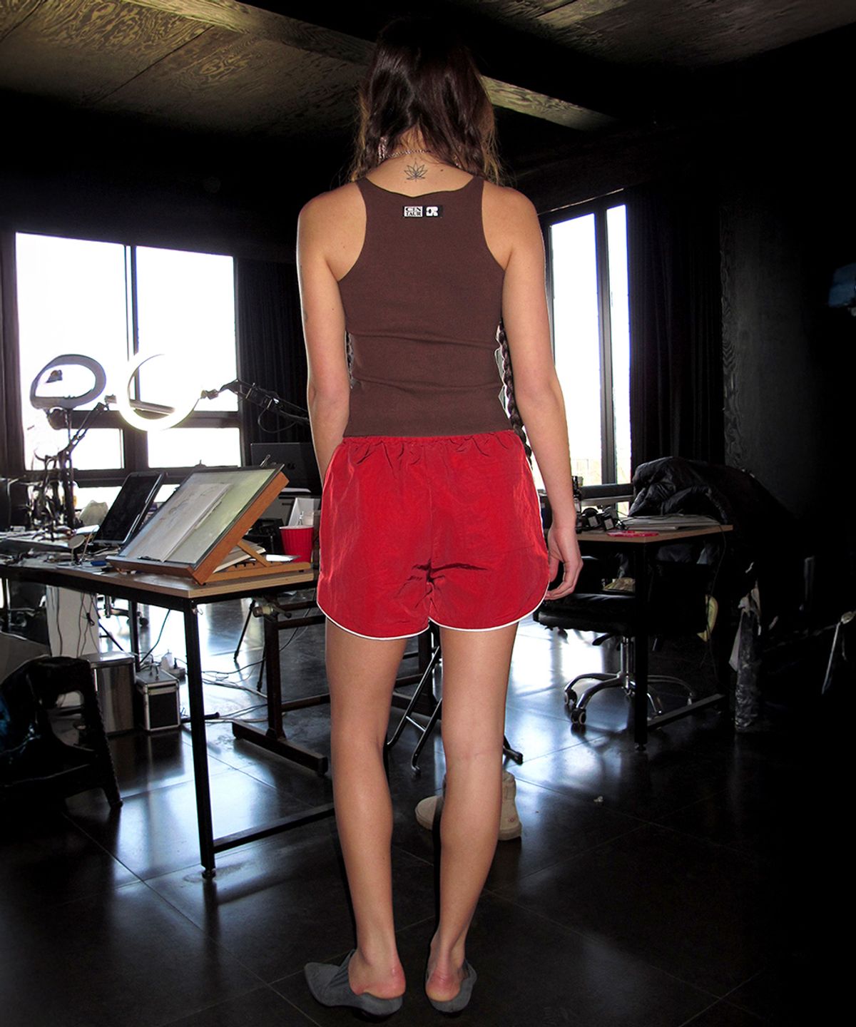 센토르(CENTAUR.KR) STANDARD SOLID TANK TOP_BROWN