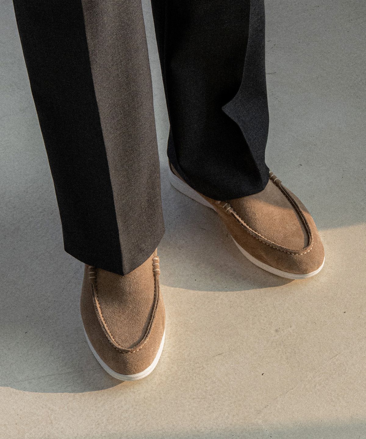 올클래식(ALLCLASSIC) ALC502W 리조트 로퍼_taupe suede