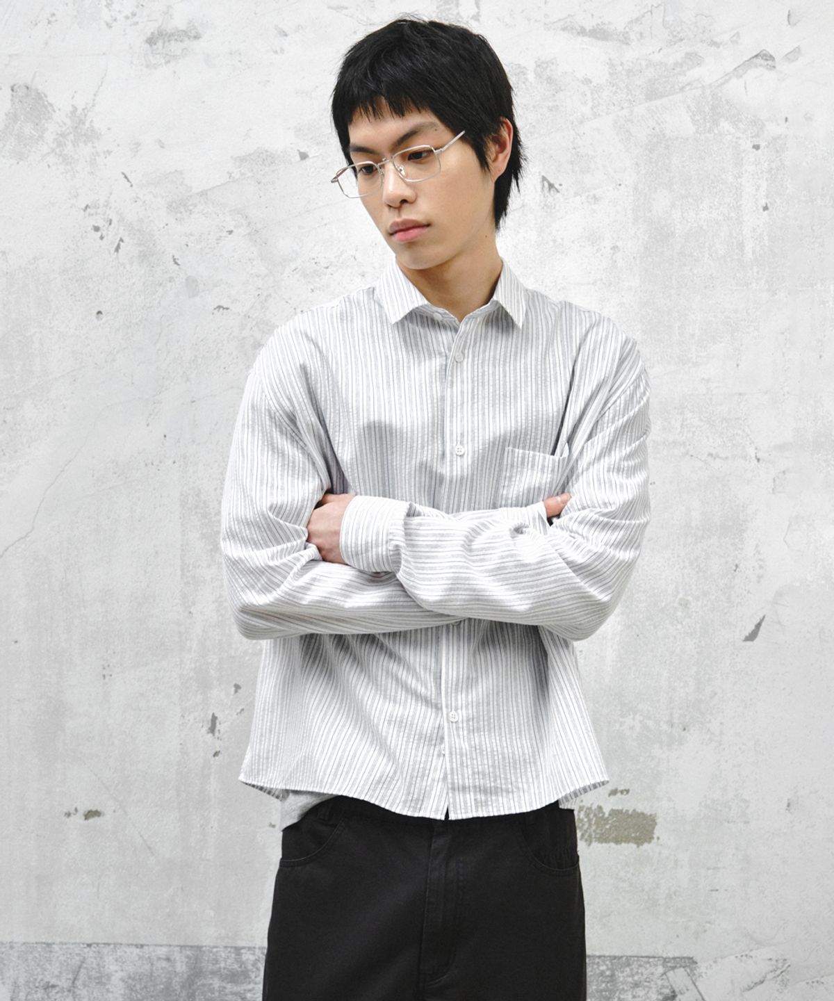 인템포무드(INTEMPOMOOD) 벤자민 스트라이프 크롭 셔츠_화이트