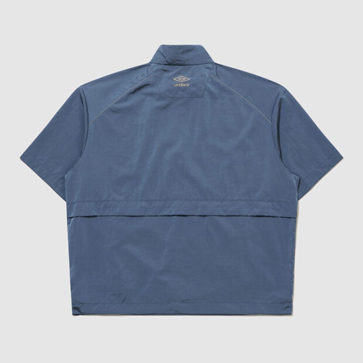 엄브로(UMBRO) 클래식 플러스 스탠넥 아노락 블루 UR121CWT33