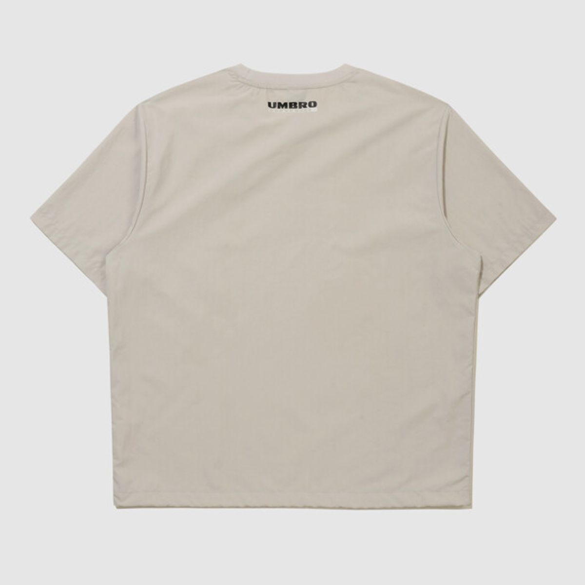 엄브로(UMBRO) 클래식 반팔 피스테 베이지 UR121CWT32