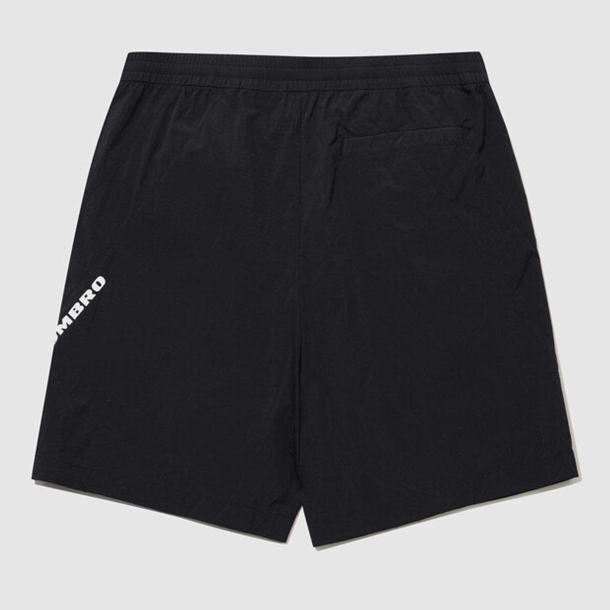 엄브로(UMBRO) 팝러쉬 컬러블럭 4.5부 반바지 블랙 UR121CHP35