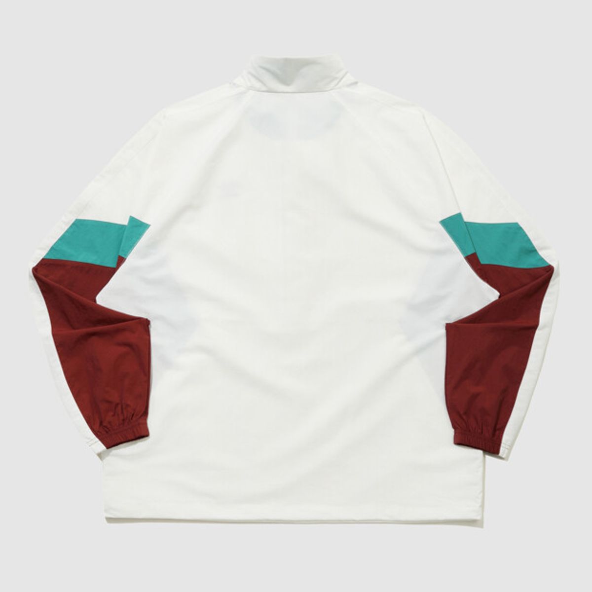 엄브로(UMBRO) 팝러쉬 컬러블럭 스탠넥 아노락 아이보리 UR123CWT34