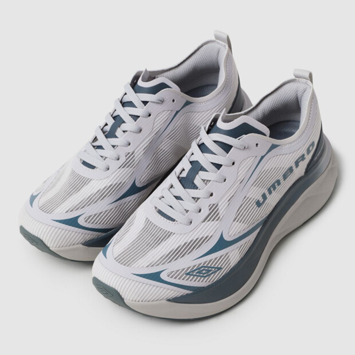 엄브로(UMBRO) WISHED RUN (위시드 런) 그레이 UR123RPR20