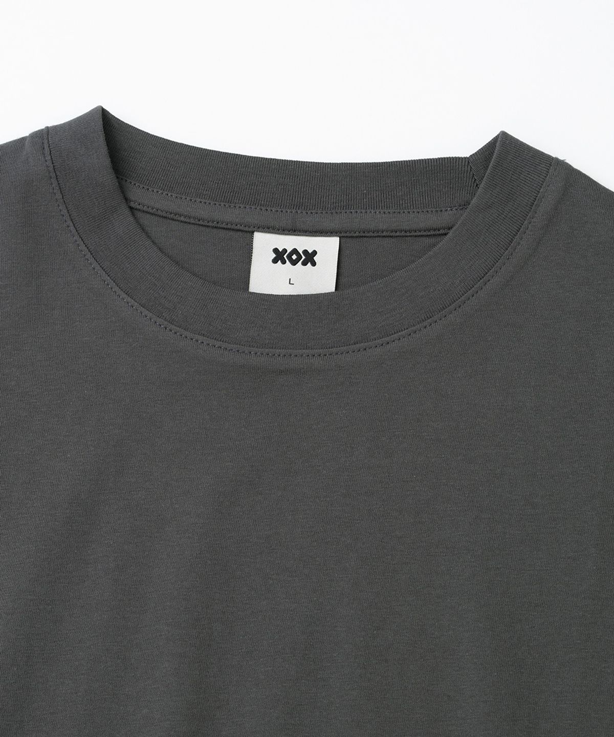 엑스오엑스(XOX) 코튼 크롭 티셔츠 [CHARCOAL]