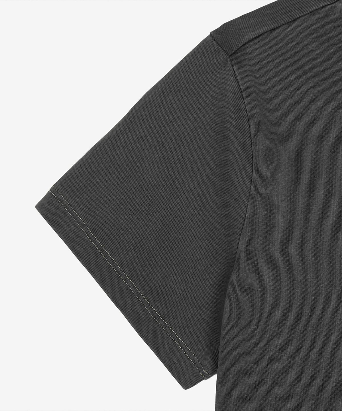 뉴발란스(NEW BALANCE) NBNEG2W412 / WOMEN 에센셜 중앙레터 반팔티 (CHARCOAL)