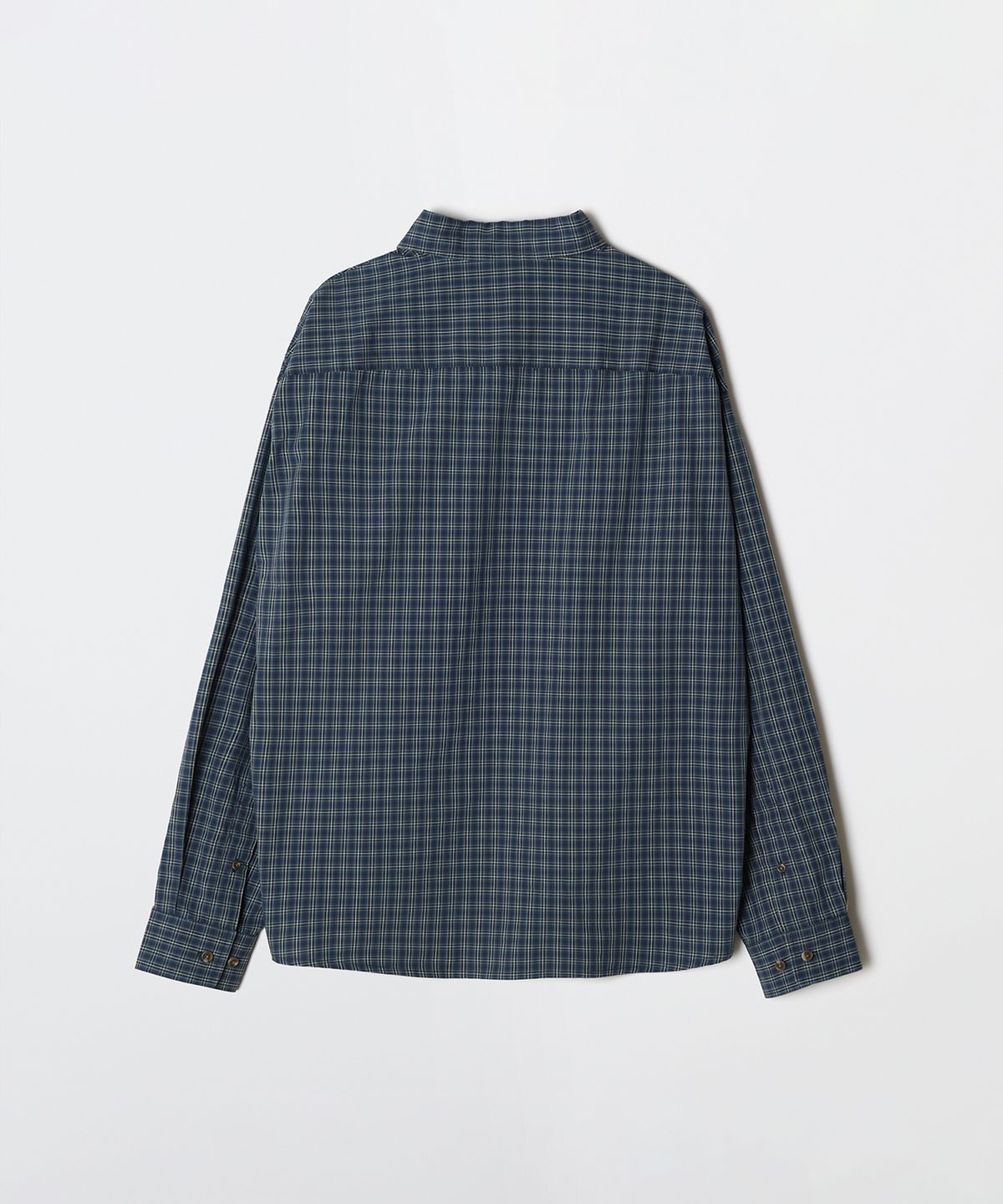 스파오(SPAO) 남성 크롭 체크 셔츠_SPYCG23C03