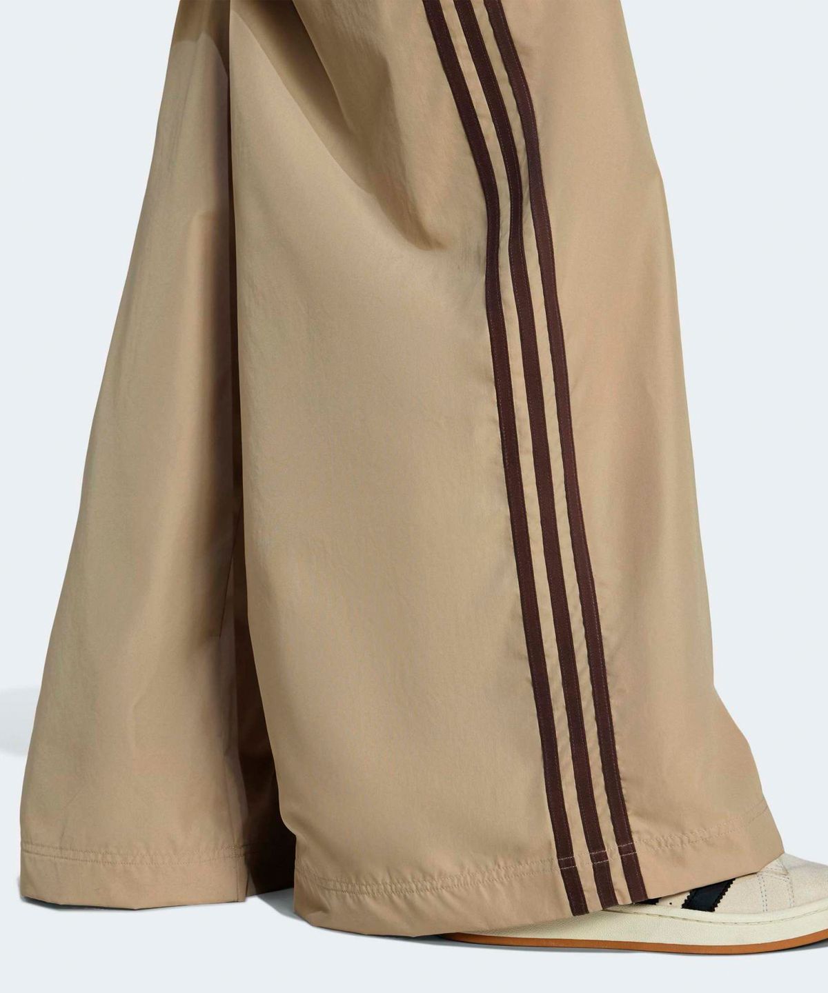 아디다스(ADIDAS) 파이어버드 아딜레늄 트랙 팬츠 - 스톤카키:얼스스트라타 / KD6300