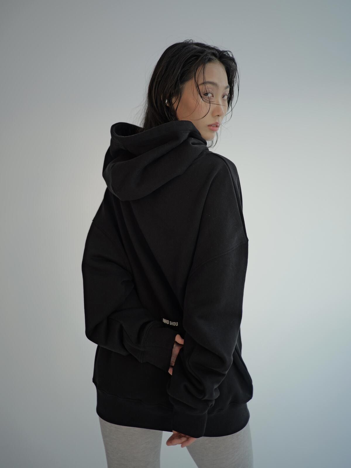 진호쇼우(JINHO SHOU) 오버사이즈 드롭 숄더 후드 티셔츠 블랙