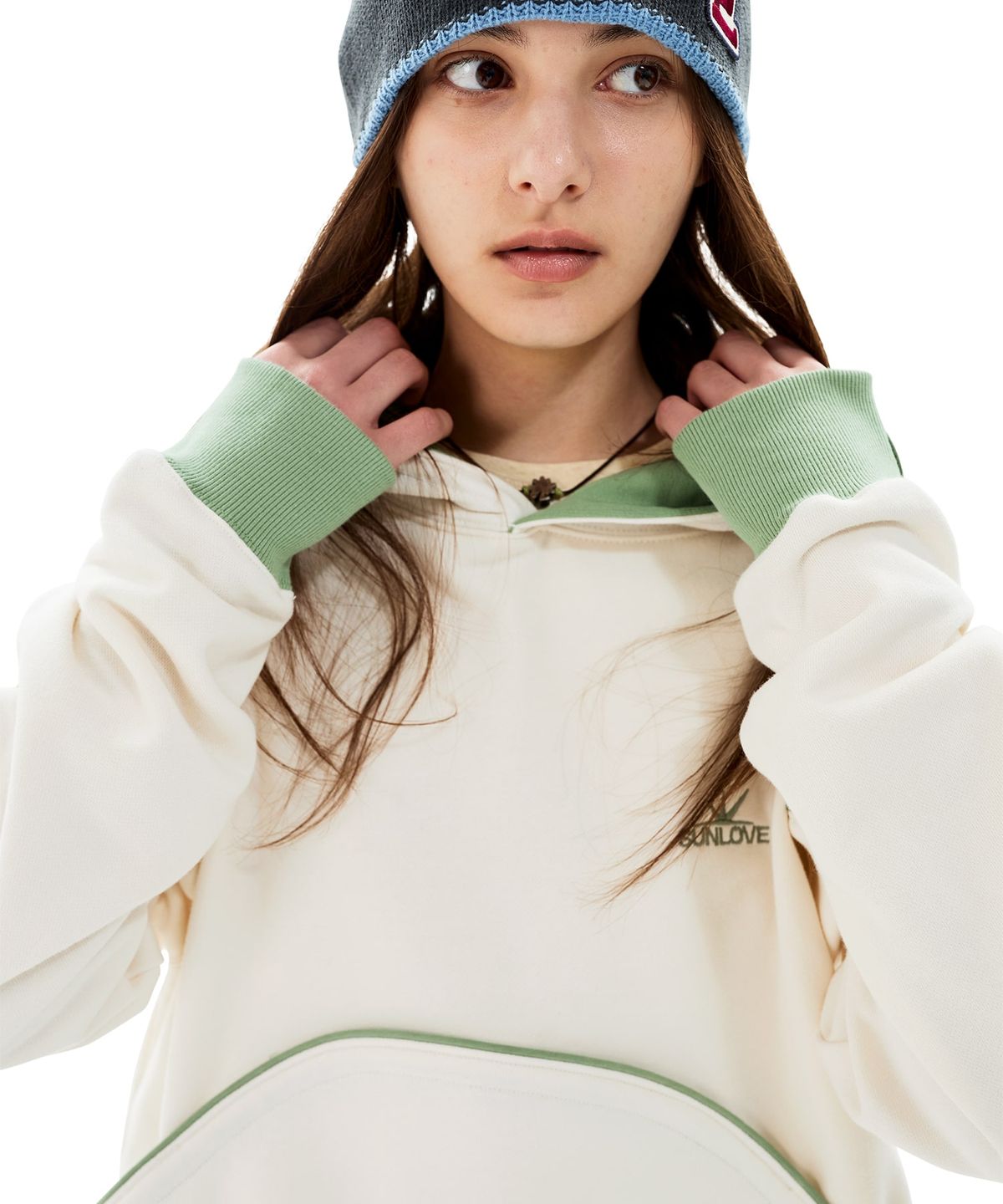 썬러브투어(SUNLOVETOUR) Crescent Hoodie Taupe