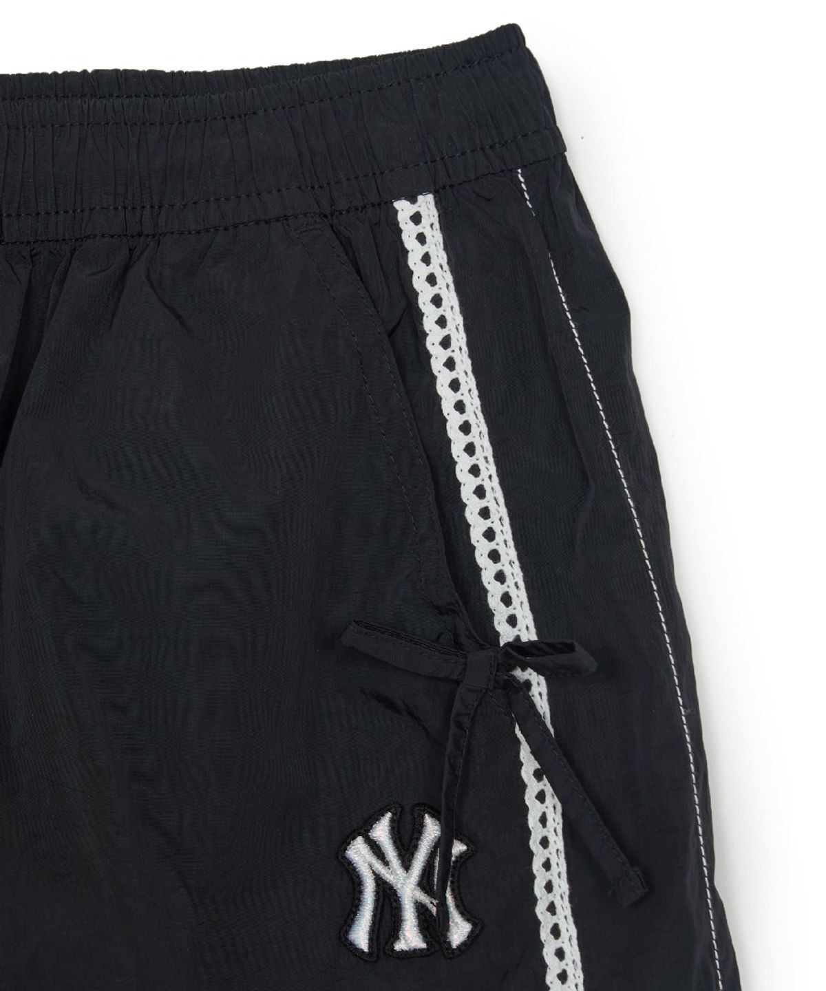 엠엘비 키즈(MLB KIDS) 스포티브 걸즈 레이스 와이드 조거 우븐팬츠 NY (Black)