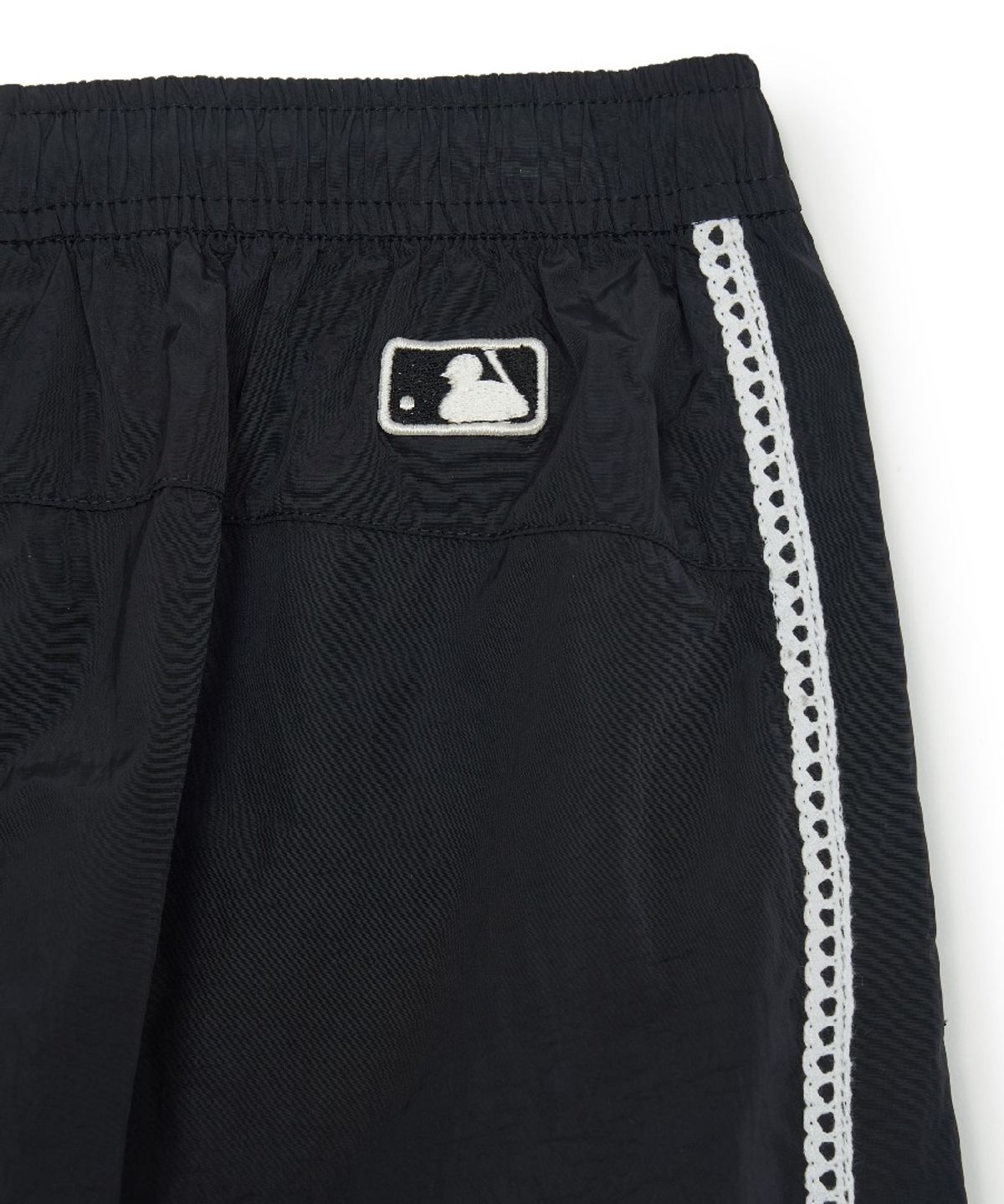 엠엘비 키즈(MLB KIDS) 스포티브 걸즈 레이스 와이드 조거 우븐팬츠 NY (Black)