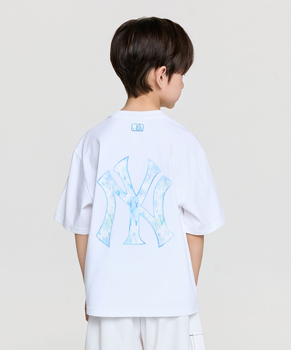 엠엘비 키즈(MLB KIDS) 스포티브 모노그램 썸머 빅럭스 티셔츠 NY (White)