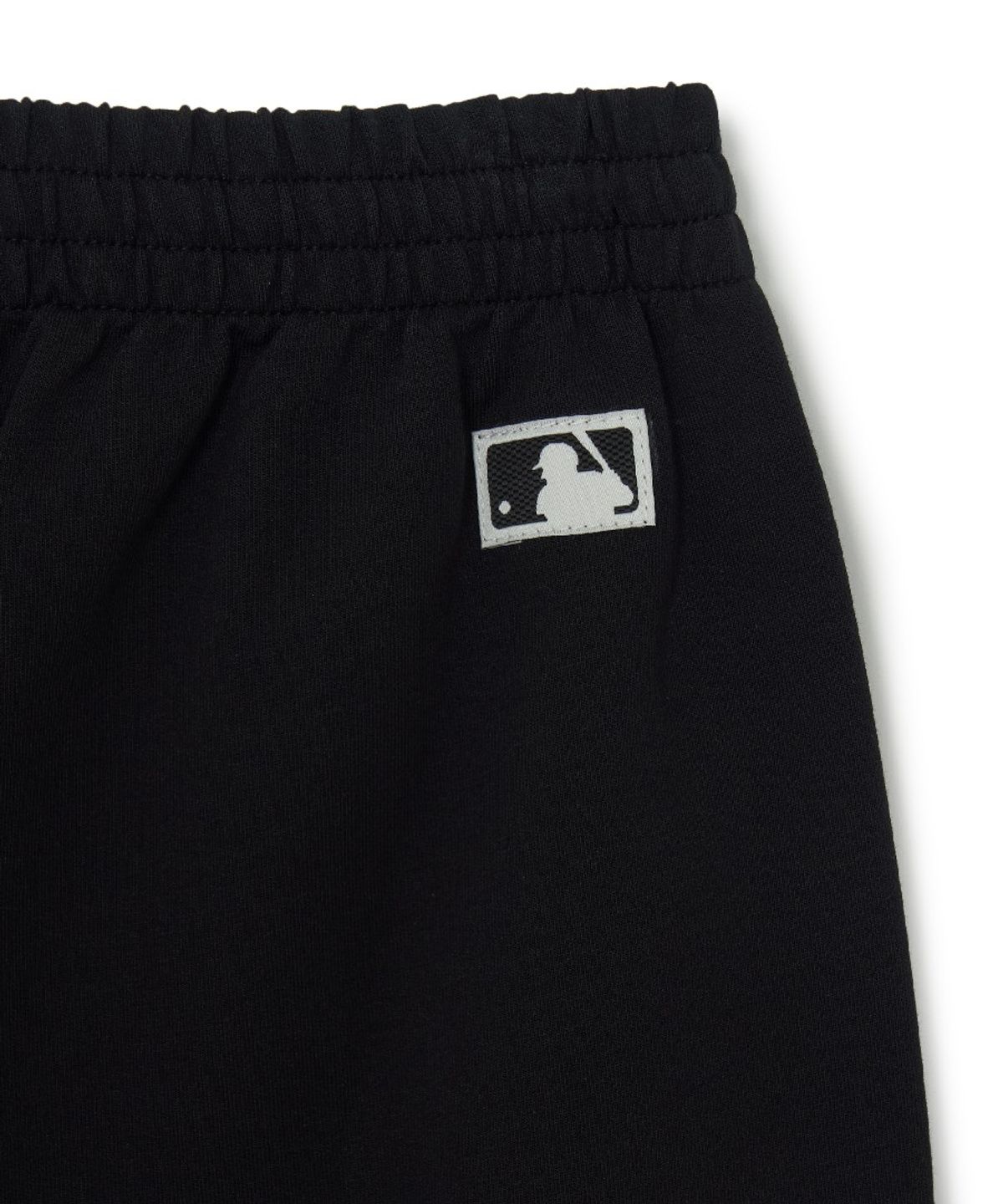 엠엘비 키즈(MLB KIDS) 베이직 스몰로고 반바지 NY (Black)