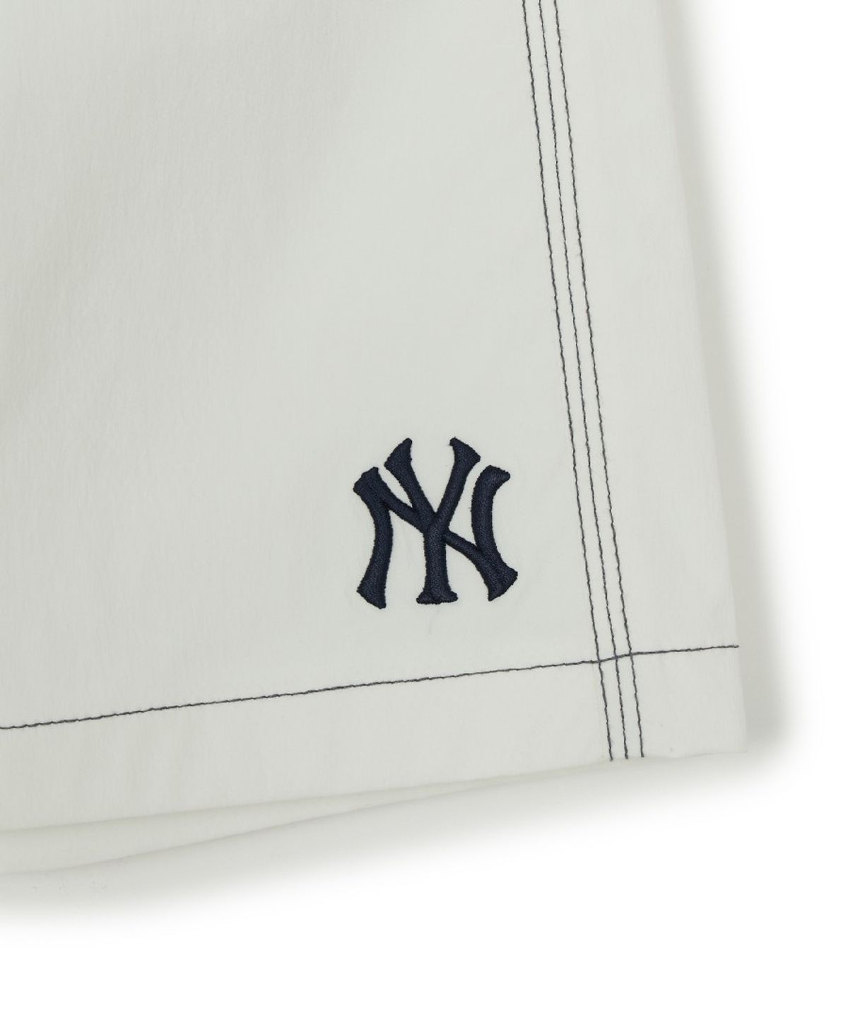 엠엘비 키즈(MLB KIDS) 스포티브 스몰로고 나일론 5부 팬츠 NY (White)