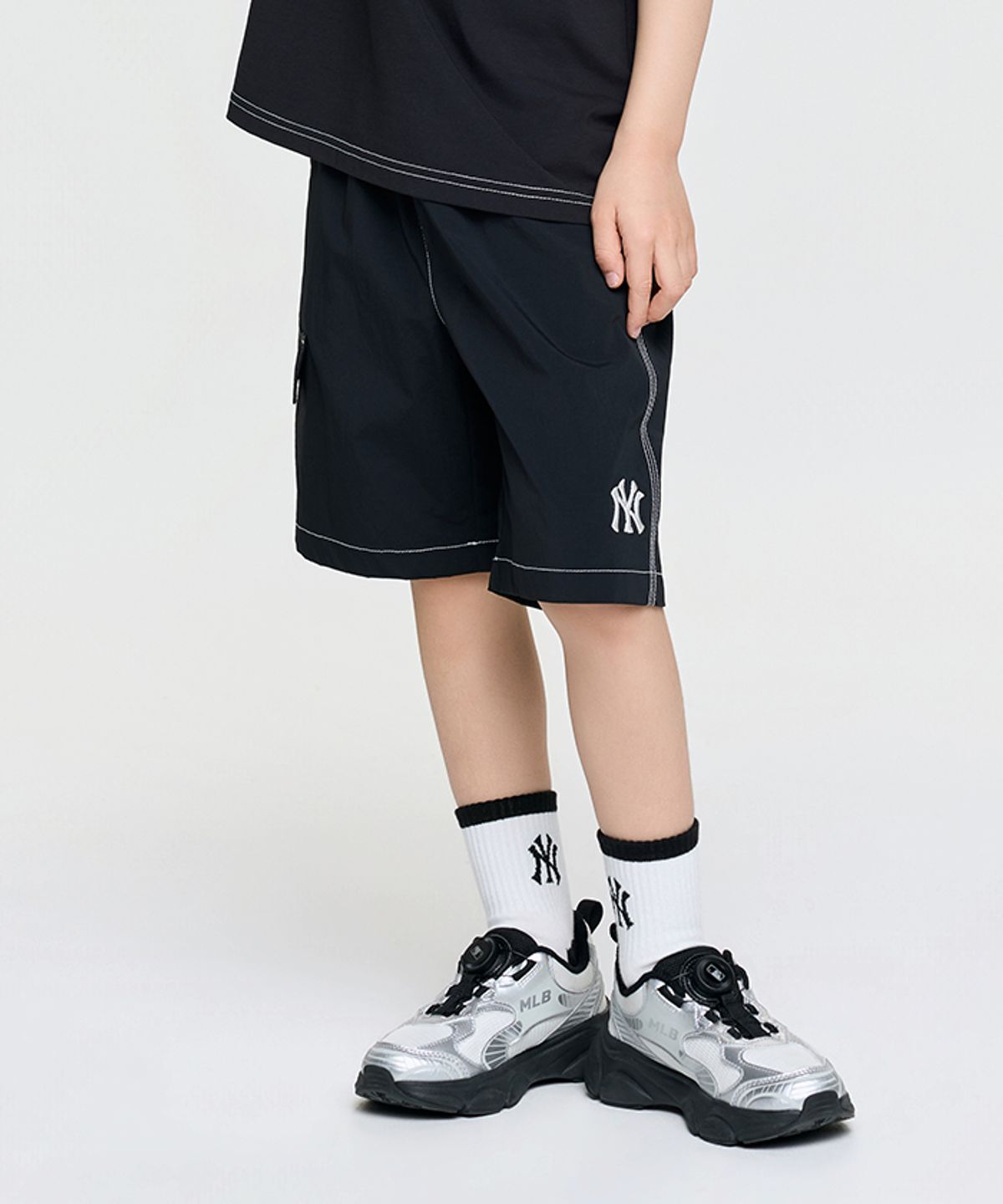엠엘비 키즈(MLB KIDS) 스포티브 스몰로고 나일론 5부 팬츠 NY (Black)