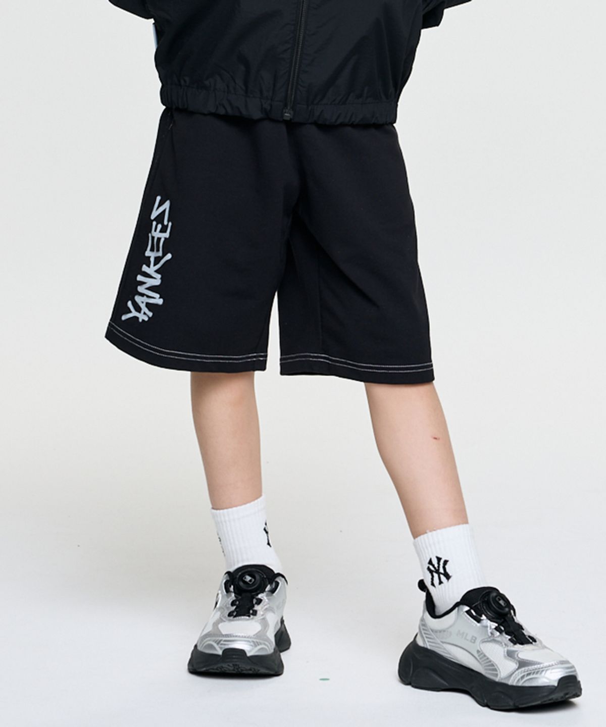 엠엘비 키즈(MLB KIDS) 베이직 스트릿 로고 반바지 NY (Black)