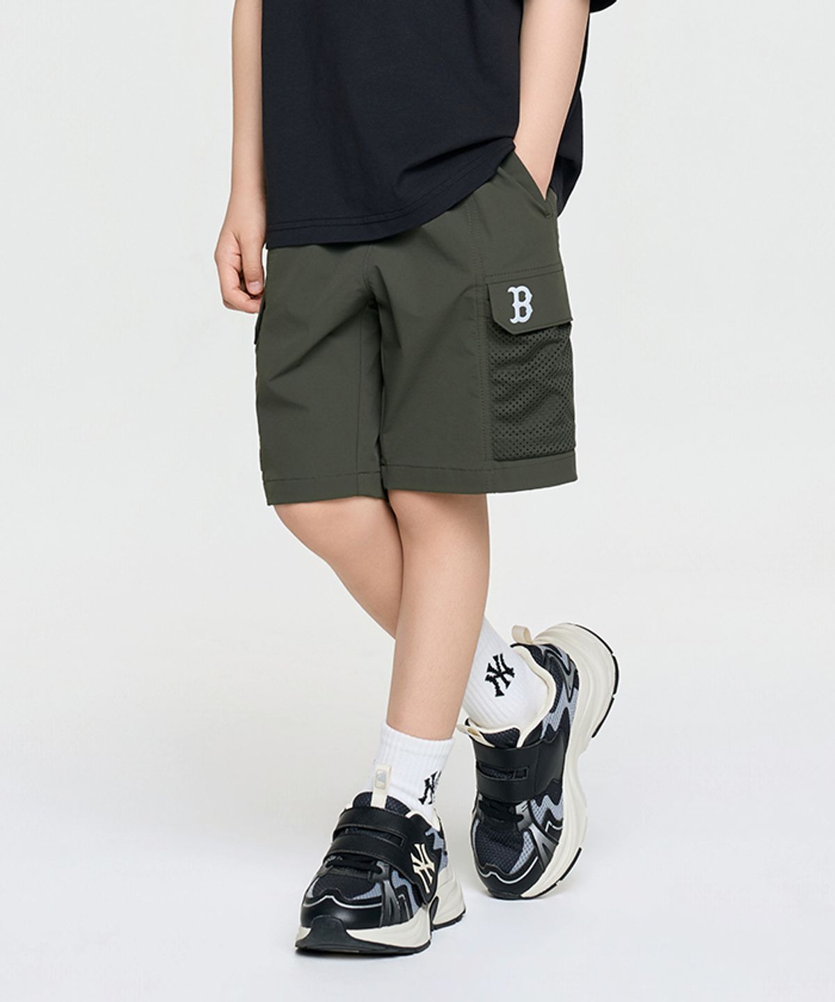 엠엘비 키즈(MLB KIDS) 아웃도어 메쉬배색 카고 5부 팬츠 BOS (D.Khaki)