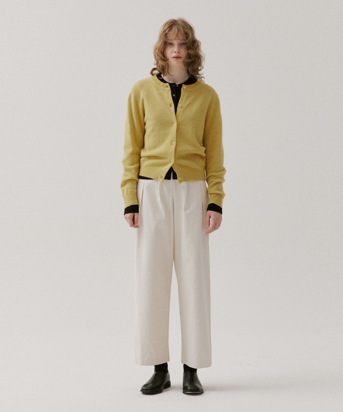 알엠알엔(RMRN) R 100% WOOL CARDIGAN