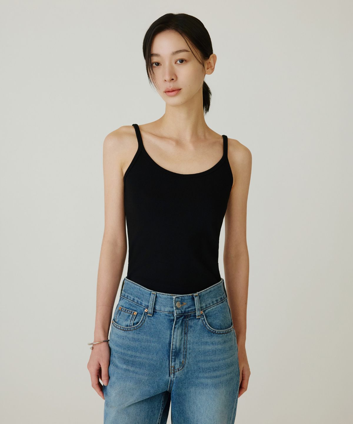 시야쥬(SIYAZU) SITP5269 컴포트 브이넥 나시탑_Black