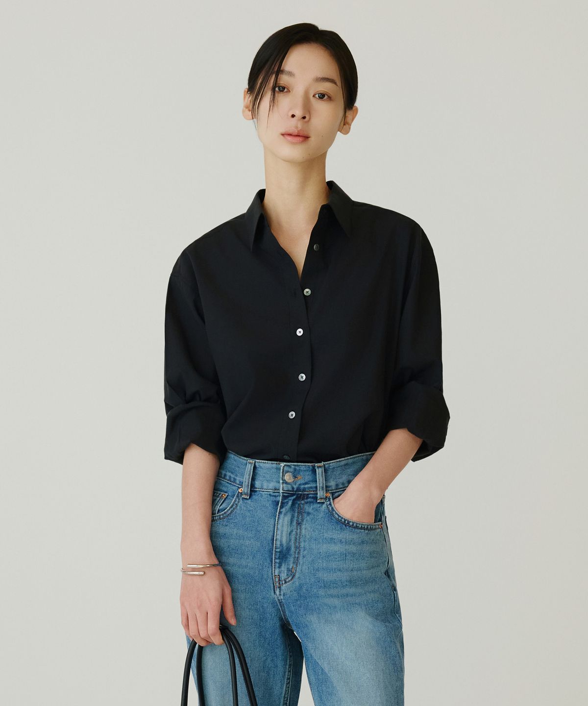 시야쥬(SIYAZU) SITP5258 루즈 핏 리에르 셔츠_Black