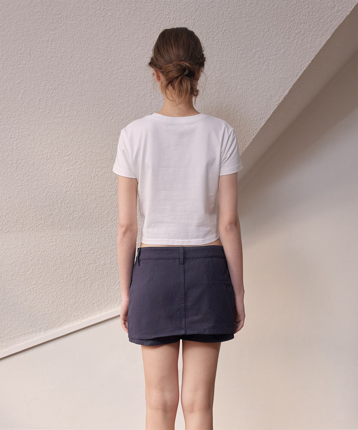 라피네아뜰리에(RAFFINE ATELIER) 로우라이즈 트윌 치마바지 네이비
