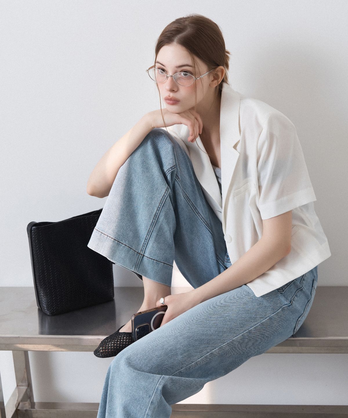 미쏘(MIXXO) 위빙 버킷백_MIABKG401B