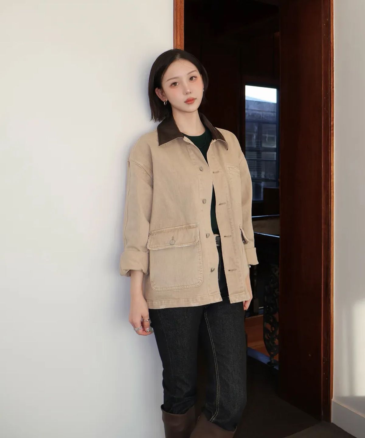 미쏘(MIXXO) 하프 데님 자켓_MIWJEG313J
