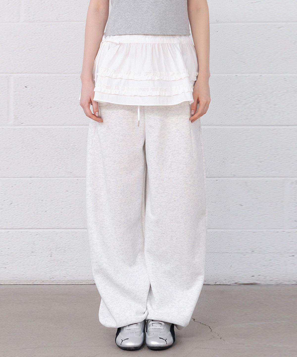 미쏘(MIXXO) 커브드 밴딩 팬츠_MIWTMG80QC/MIWTMG92QA