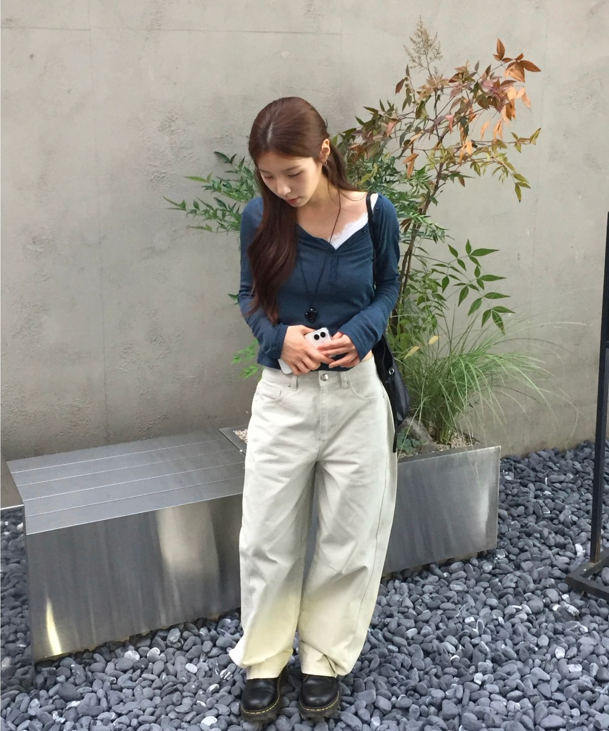 미쏘(MIXXO) 커브드 밴딩 팬츠_MIWTMG80QC/MIWTMG92QA