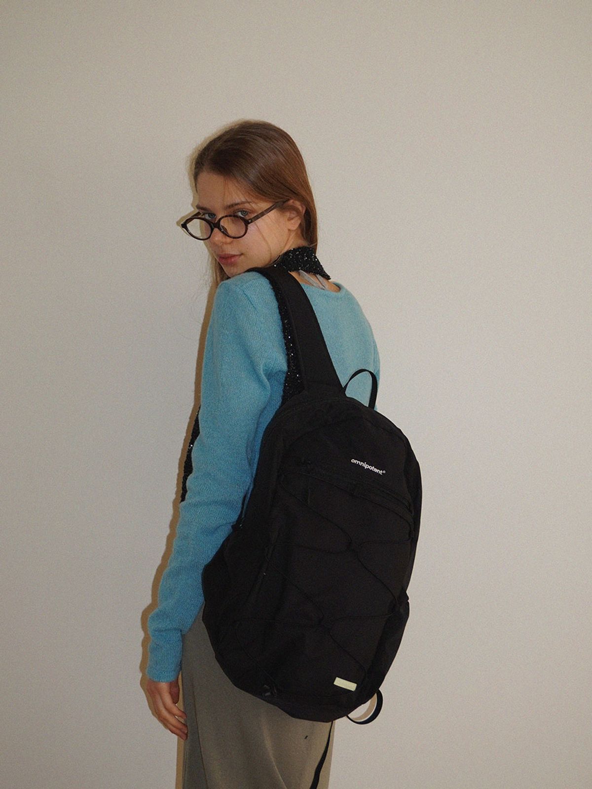 옴니포턴트(OMNIPOTENT) Airy Backpack 20L _4colors