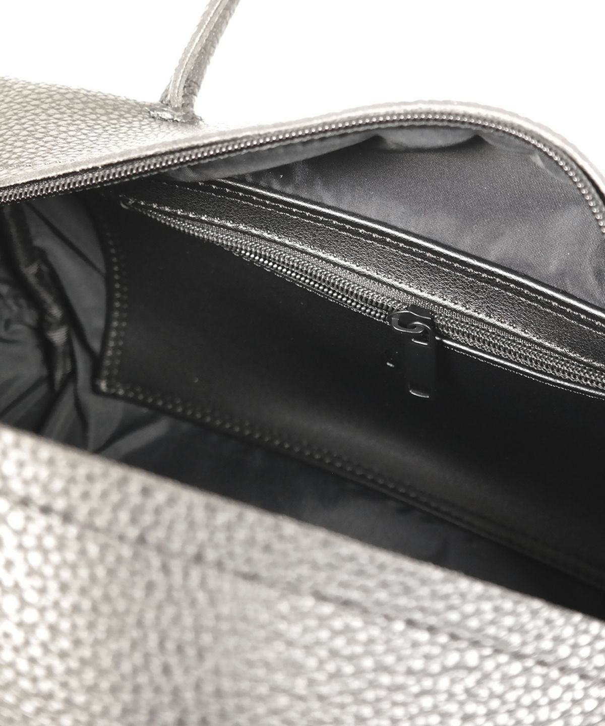 이네크(INNEQ) aoki_Embossed Black_Eye
