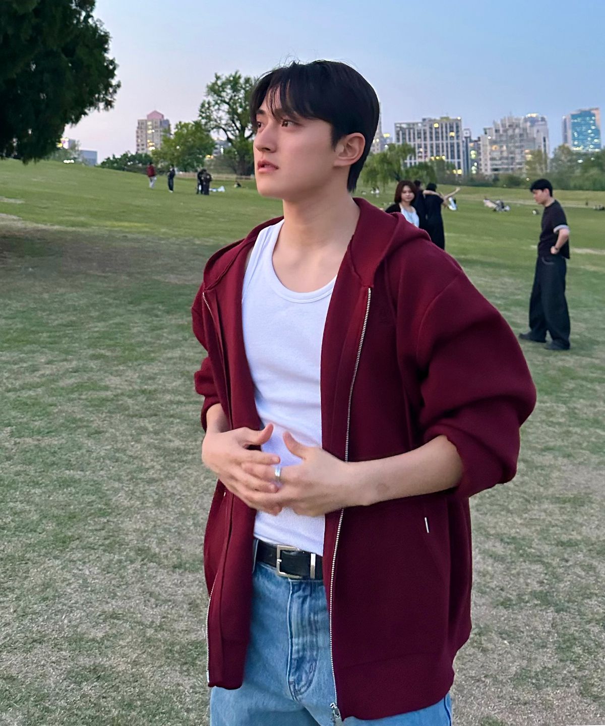 썸플레이스 맨(SOMEPLACE MAN) 노멀 베이직 라인 오버핏 로고 니트 후드 집업 자켓 점퍼_3COLOR