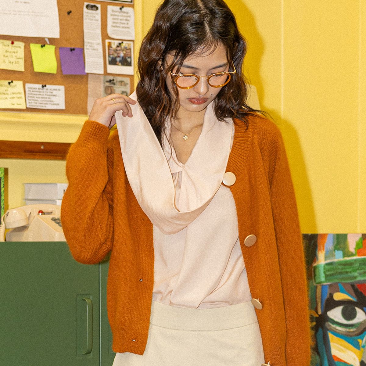 던드롭(DUNDROP) DD_Draped tie blouse_LIGHT PINK