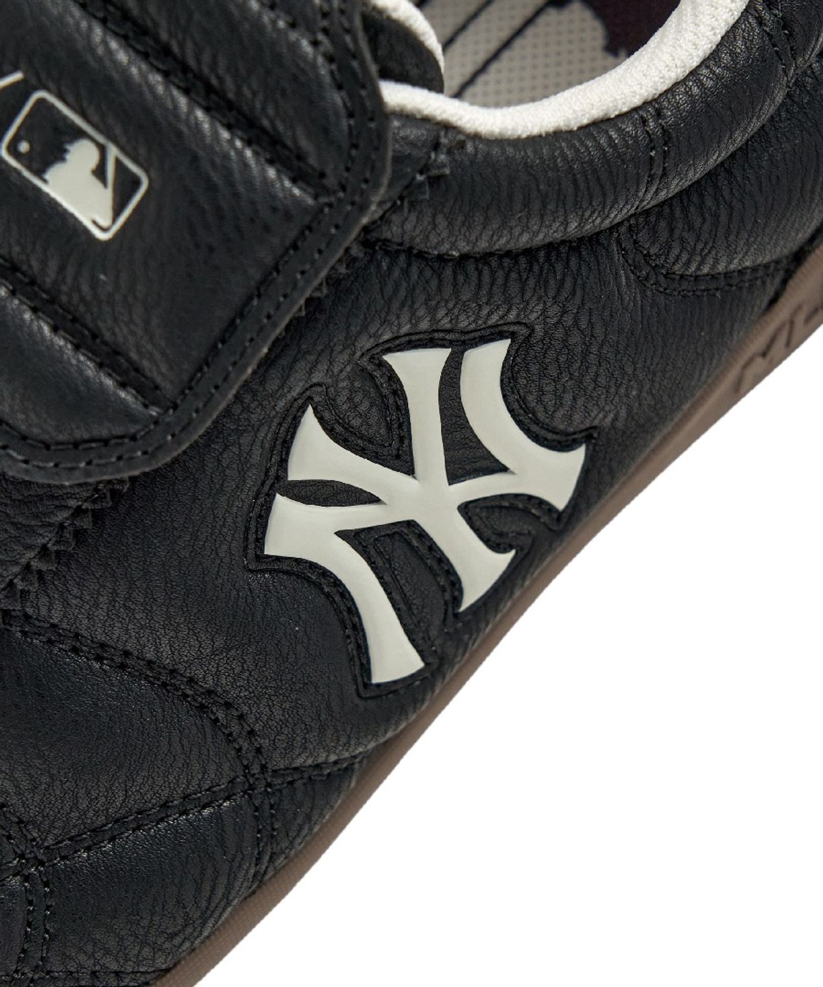 엠엘비(MLB) 슬릭 NY (Black)
