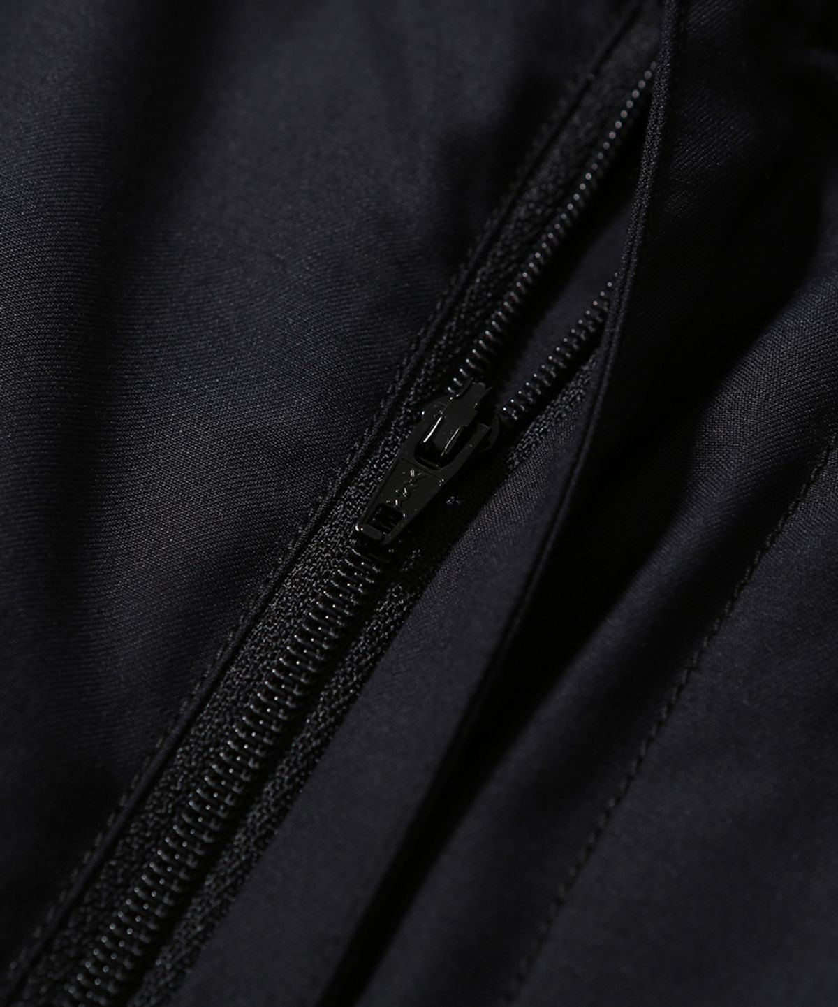 모이프(MOIF) [SS26] WIDE FUNCTION SLACKS / BLACK