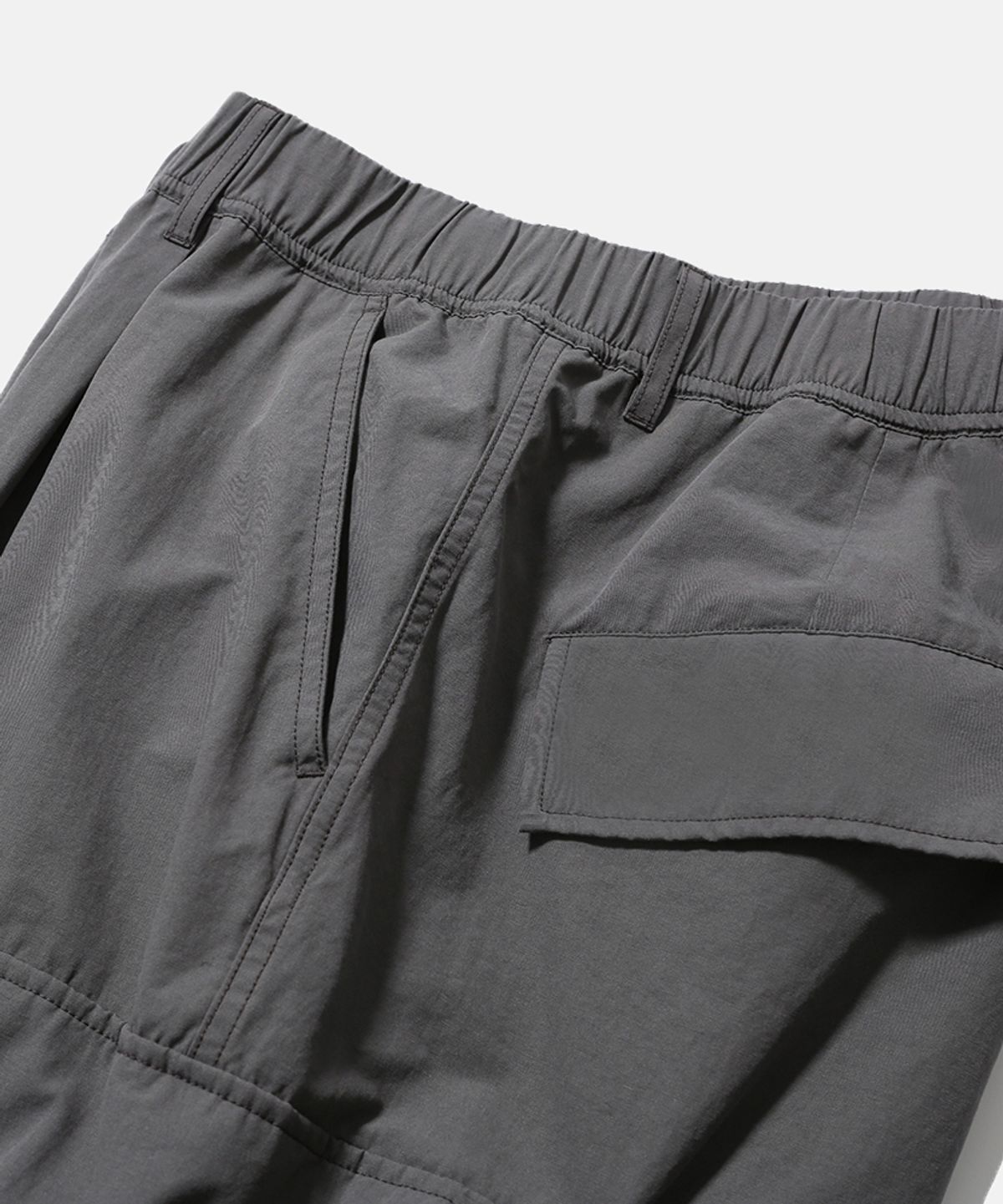 모이프(MOIF) [SS26] OVER INVENTORY PANTS / AGAVE GREEN