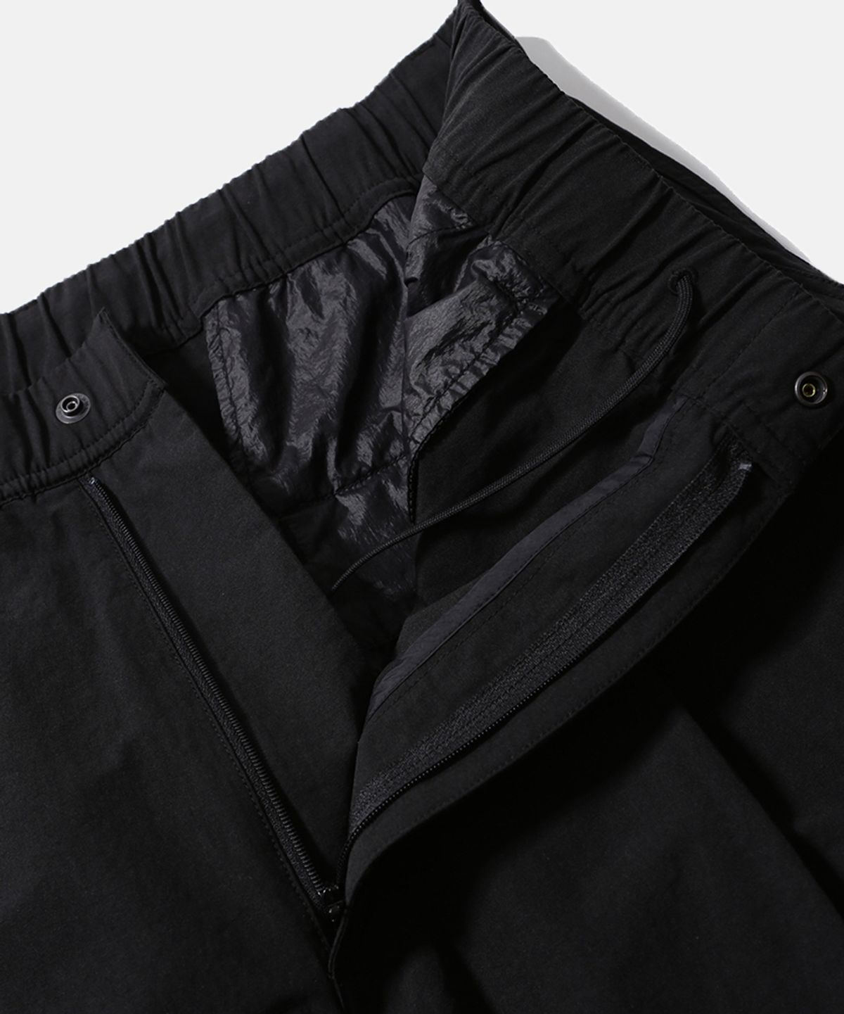 모이프(MOIF) [SS26] OVER INVENTORY PANTS / BLACK