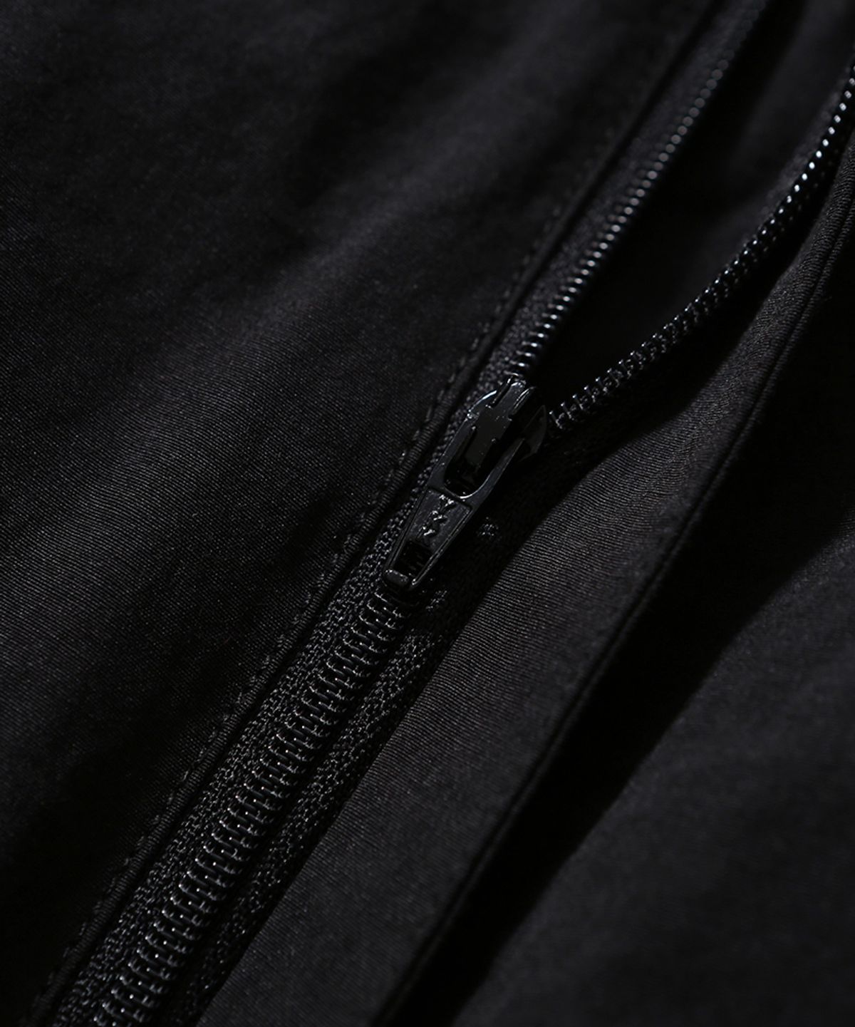 모이프(MOIF) [SS26] OVER INVENTORY PANTS / BLACK