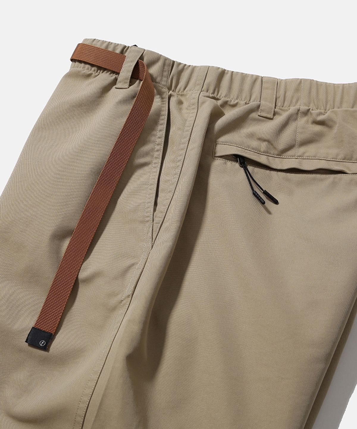 모이프(MOIF) [SS26] COMFY SKATER PANTS / PALE KHAKI