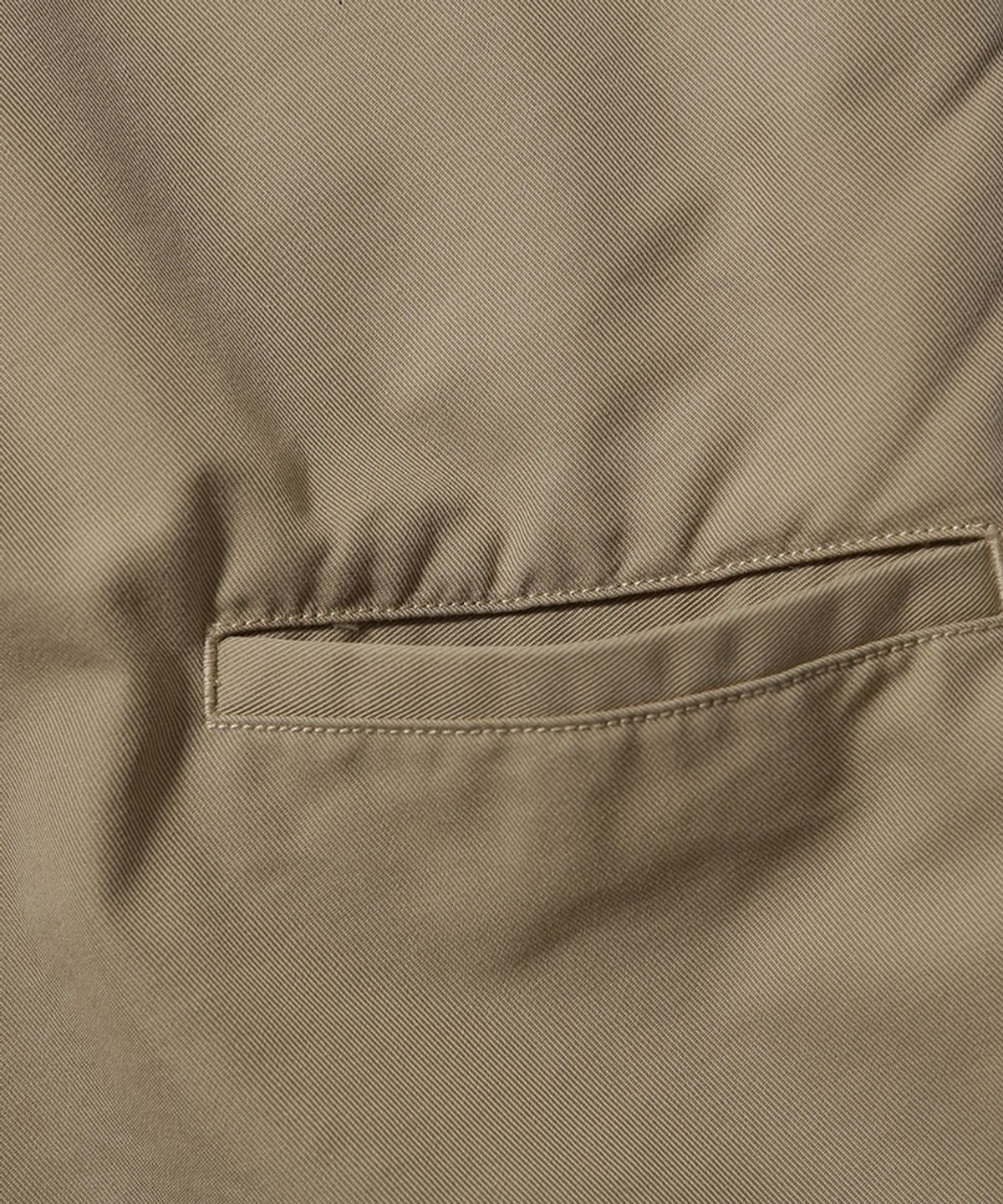 모이프(MOIF) [SS26] COMFY SKATER PANTS / PALE KHAKI